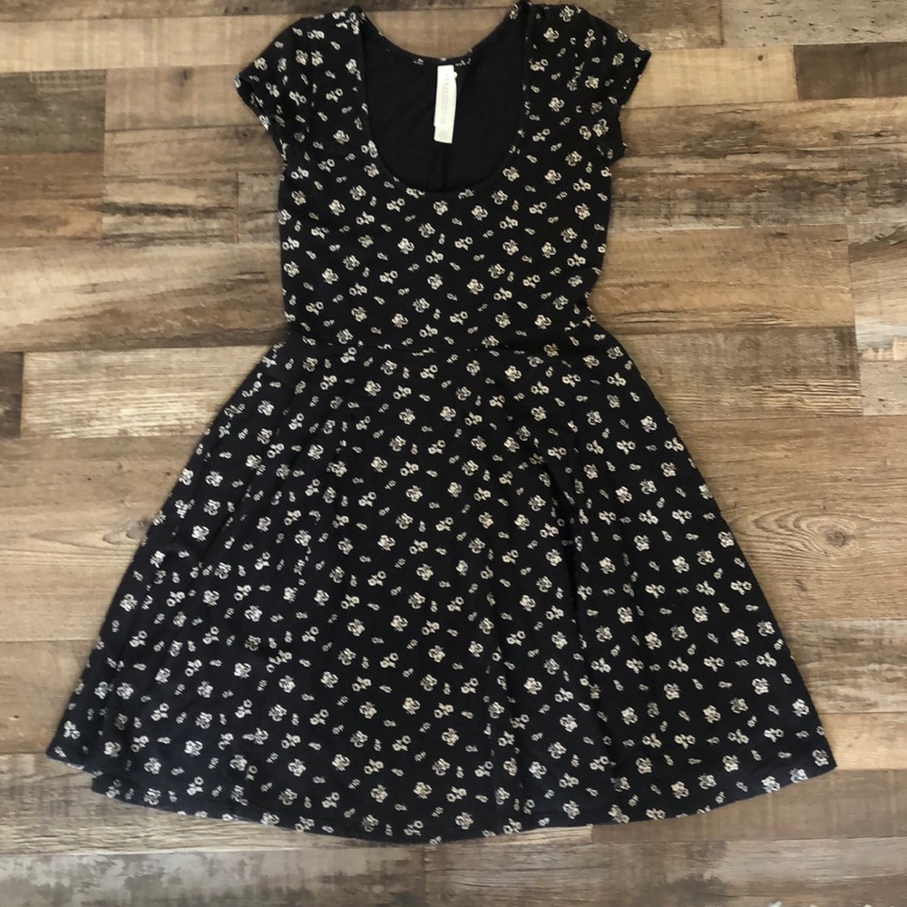 Women’s floral cotton dress